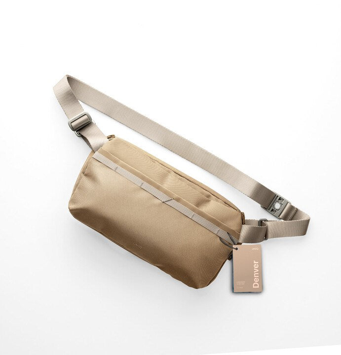 UNIQ DENVER CANVAS CROSSBODY BAG (5L) - DESERT KHAKI (DESERT KHAKI)