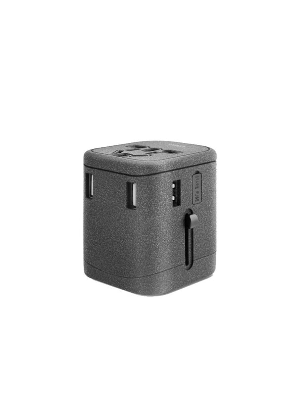 UNIQ VOYAGE WORLD ADAPTER C45